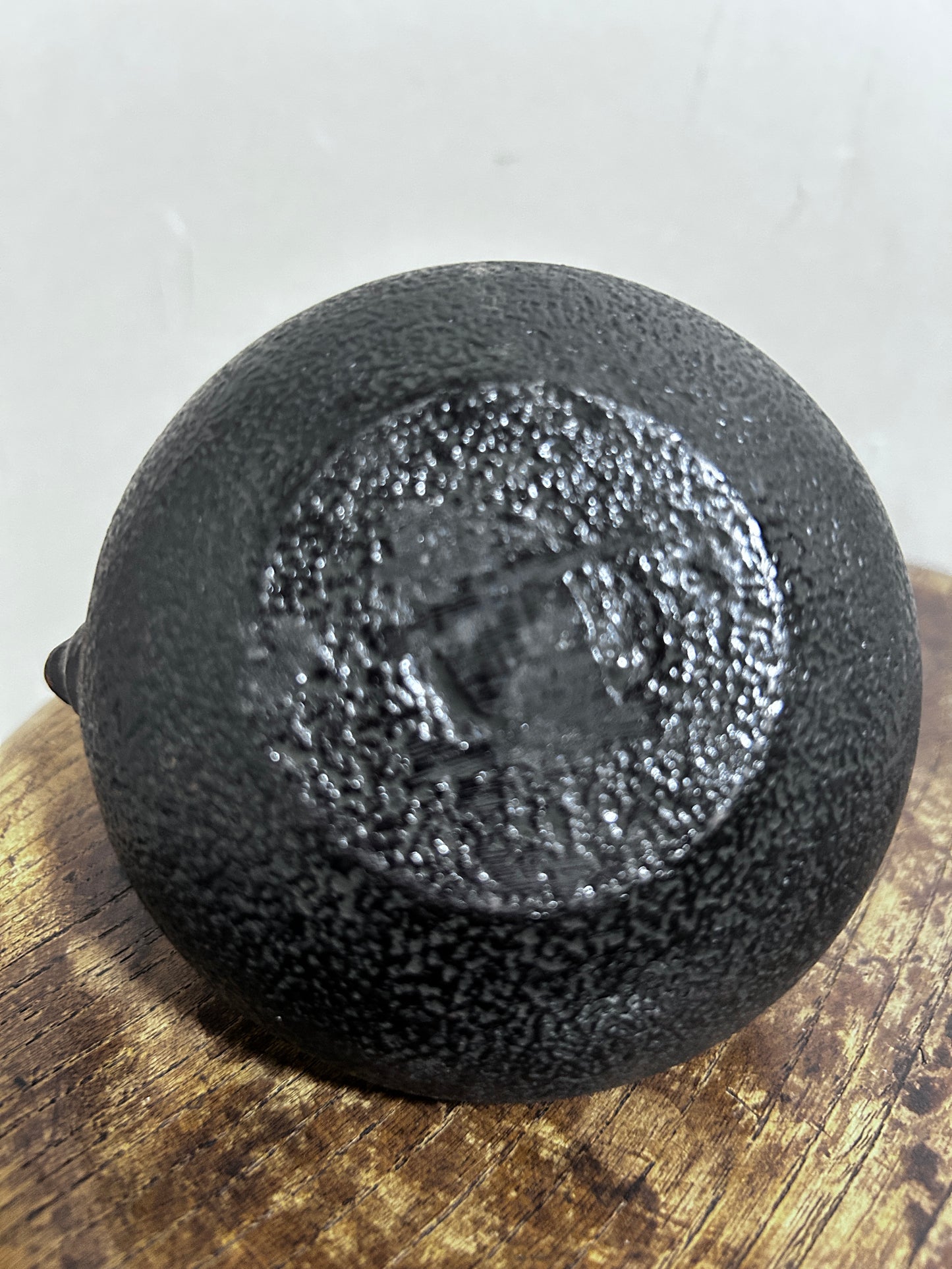 南部鉄器　菊泉堂　鉄瓶