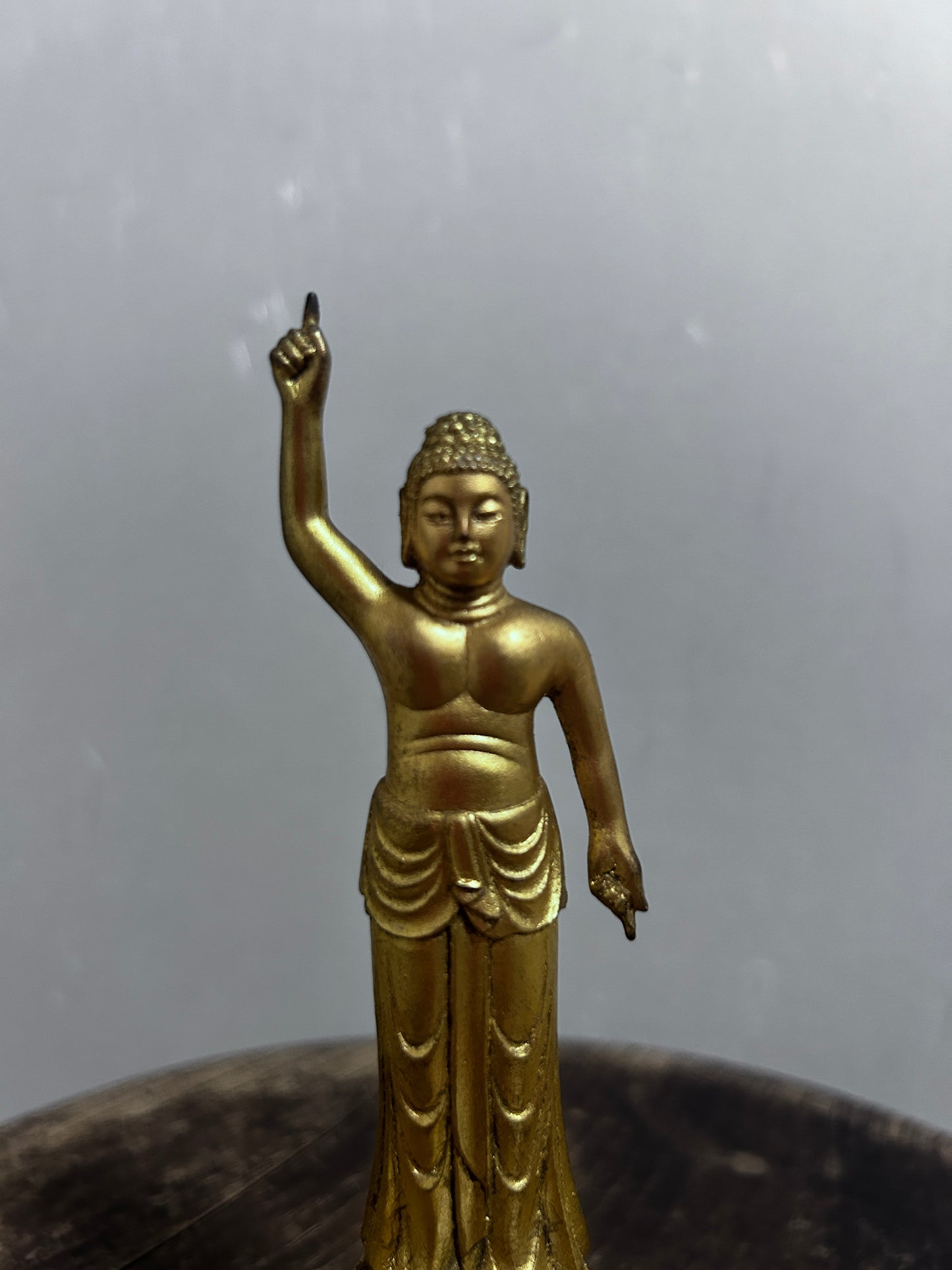 仏教美術　仏像　鋳銅製金箔張誕生仏